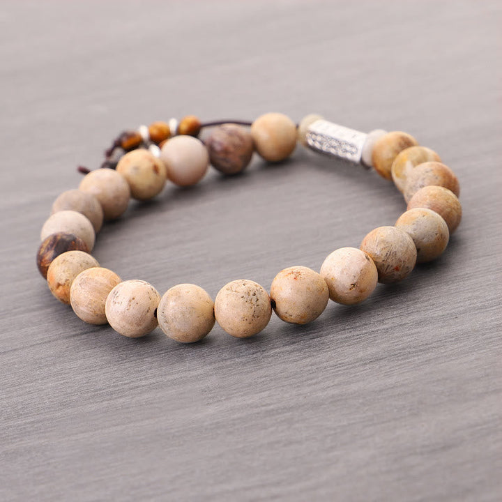 Holzperlen Armband mit braunem Naturstein elastisches Armband Om Mani Padme Hum Stärke