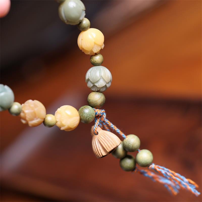 Sandelholz Bodhi Lotus Armband mit Perlen Harmonie elegantes Design.