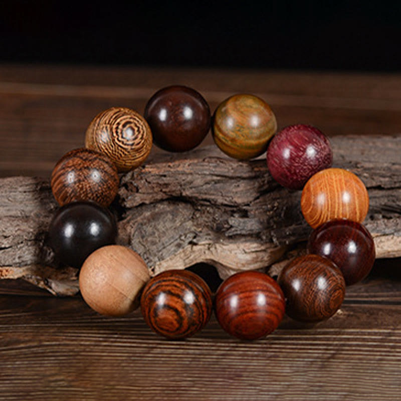 Armband Sandelholz Schutz Heilung bunte Holzperlen Naturstein elastisch.