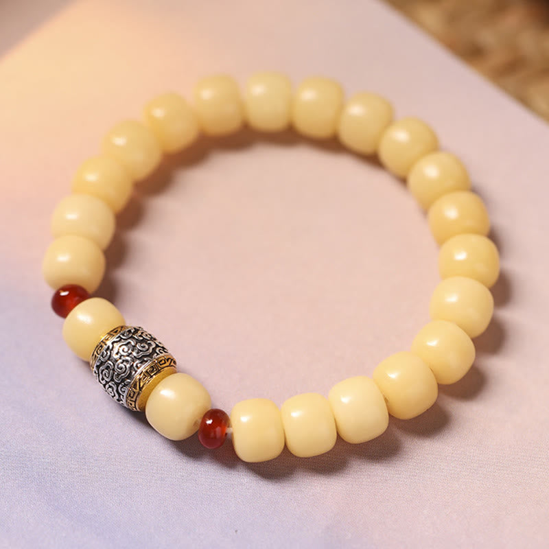 Armband Bodhi Fu-Zeichen – Frieden creme rote Perlen Metallverzierung elegant