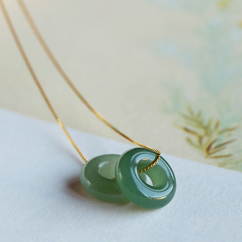 Jade Frieden Halskette grüne Ringe Naturstein Glück Wohlstand Heilstein