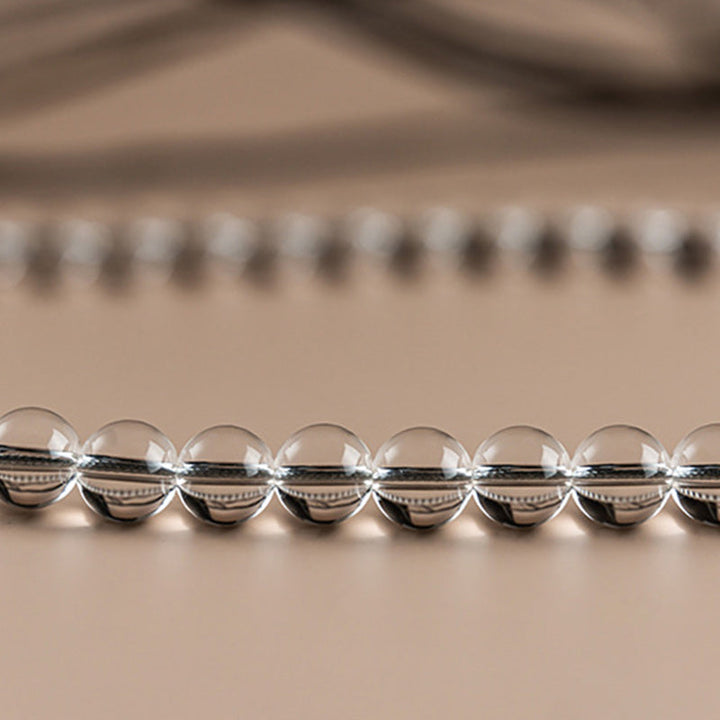 Mala 108 Perlen Weißer Kristall Jade Armband klare Perlen Nahaufnahme
