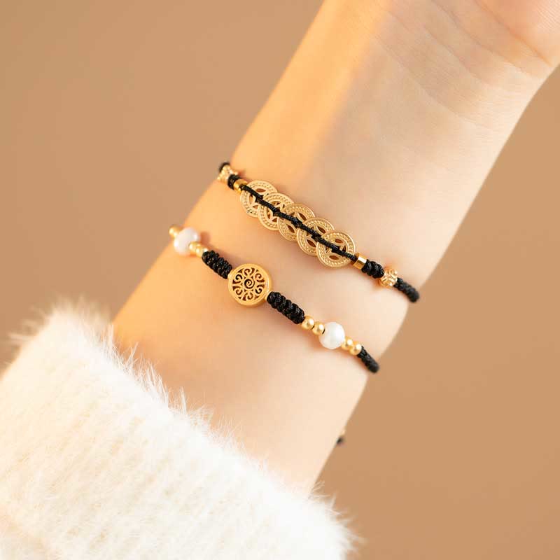 Armband Kupfer – Glück & Stärke schwarze Perlen Gold elegant Handgelenk