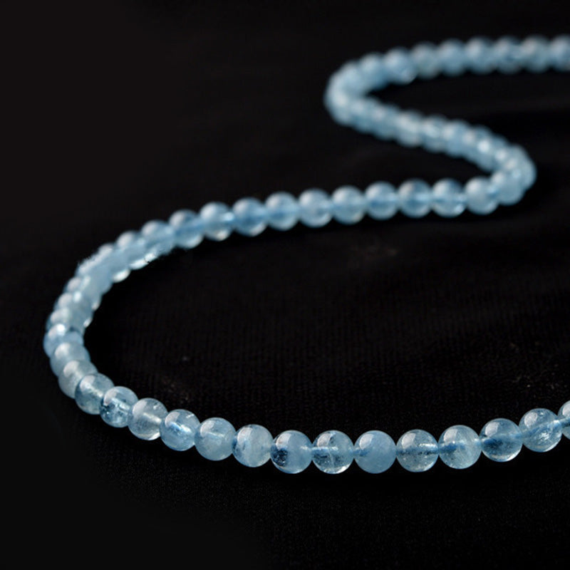 Armband Aquamarin – Heilung & Frieden mit hellblauen Perlen elegantes Design