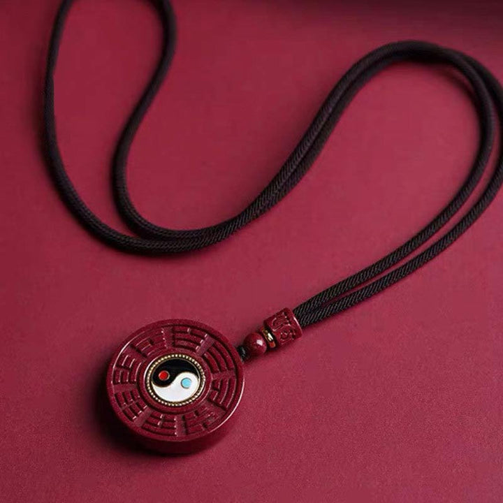 Kette Zinnober Yin Yang Bagua drehbar
