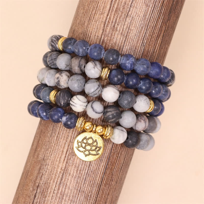 Mala Sodalit Jaspis Lotus Armband Naturstein elastisch Handgelenk getragen