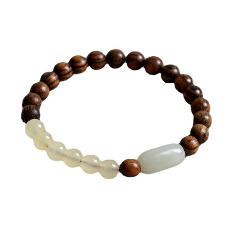 Armband Sandelholz Jade – Glück & Fülle Naturstein elastisch getragen