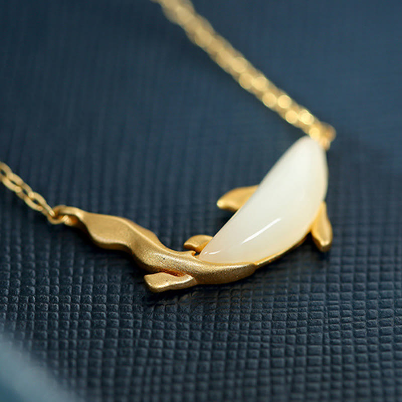 Weiße Jade Delfin Anhänger Kette Harmonie