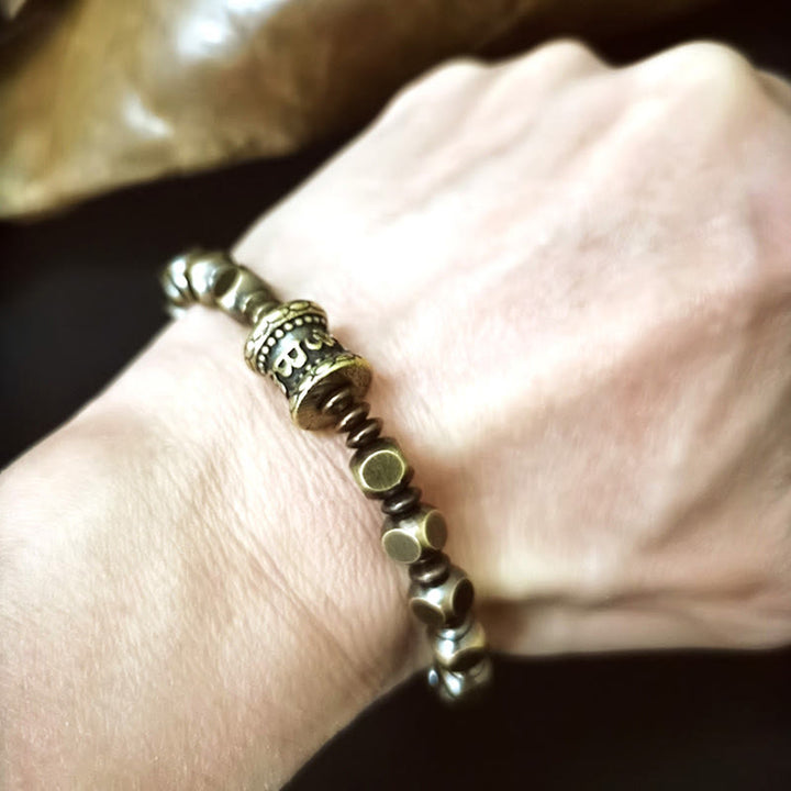 Kupfer Om Mani Padme Hum Armband elastisch am Handgelenk getragen