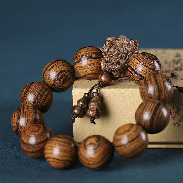Armband Drache Sandelholz – Schutz & Kraft