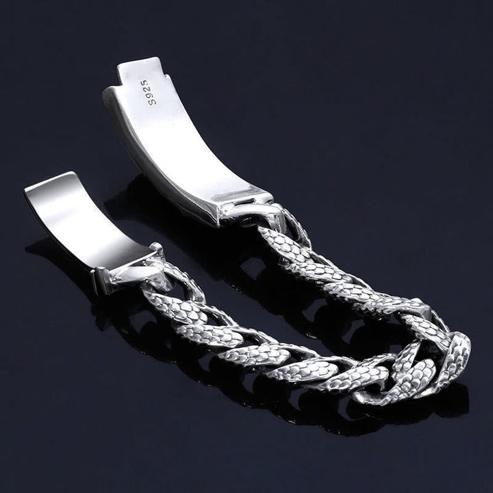Silbernes Drachen Armband mit geflochtenen Details, Schutz und Segen.