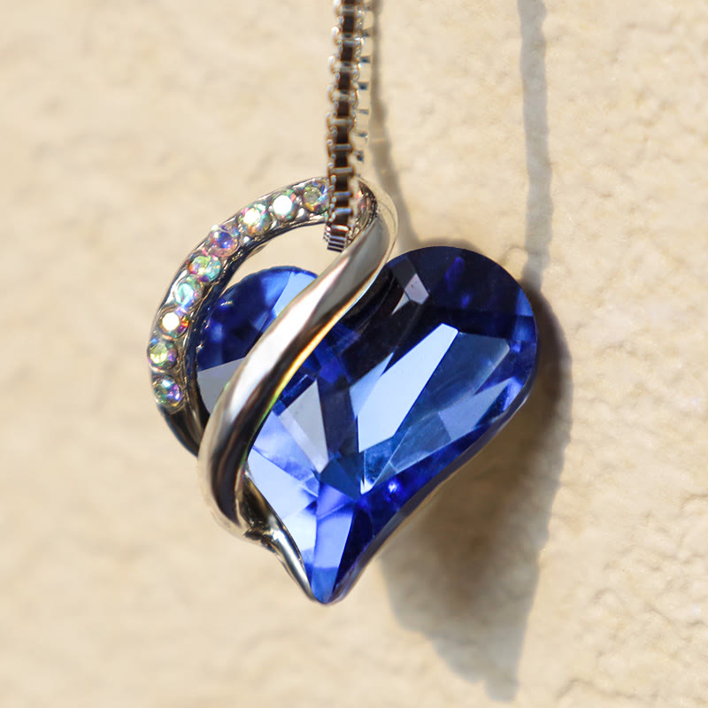 Kette Rubin Herz blauer Kristall Anhänger eleganter Silber Verschluss Schmuck