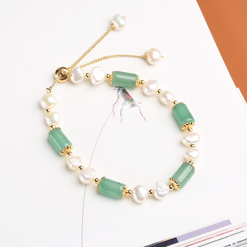 Armband Grüner Aventurin Kristall – Glück mit Perlen und Goldakzenten