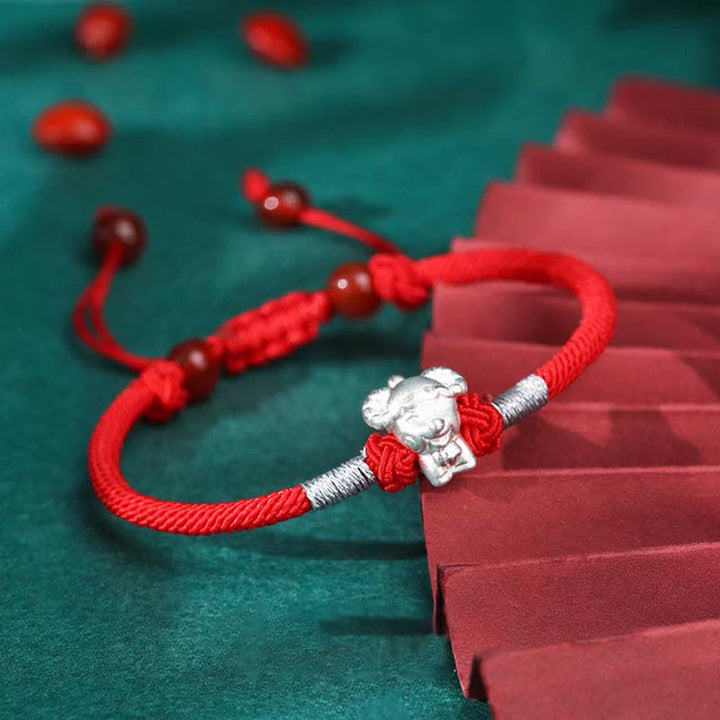 Rotes Armband 925 Silber Chinesisches Tierkreis mit Elefant Charm auf Geschenkbox