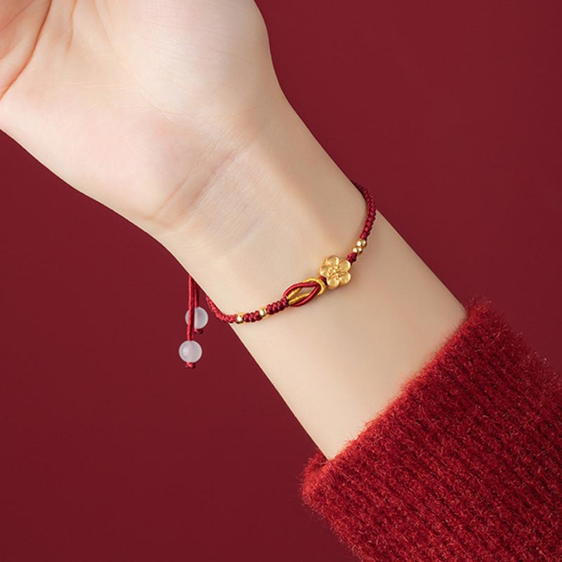 Rotes Armband 925 Silber – Glück mit goldenen Perlen Handgelenk
