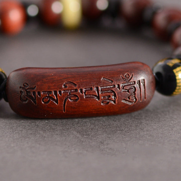 Armband Sandelholz Om Mani Padme Hum – Schutz Balance