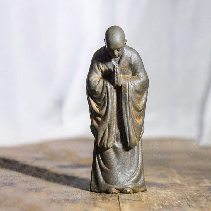 Meditation Buddha Eisen Rost Verbeugter Mönch