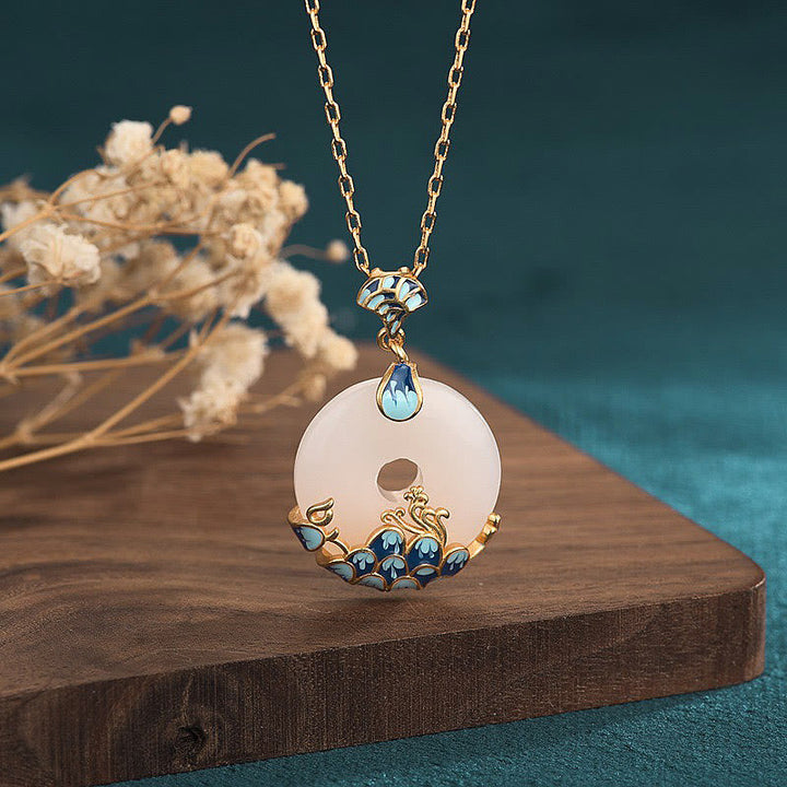 Kette Weiße Jade Friedensverschluss Blautopas Harmonie