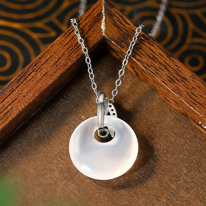 Kette Chalcedon Bambusblatt Harmonie Wohlstand Schutz