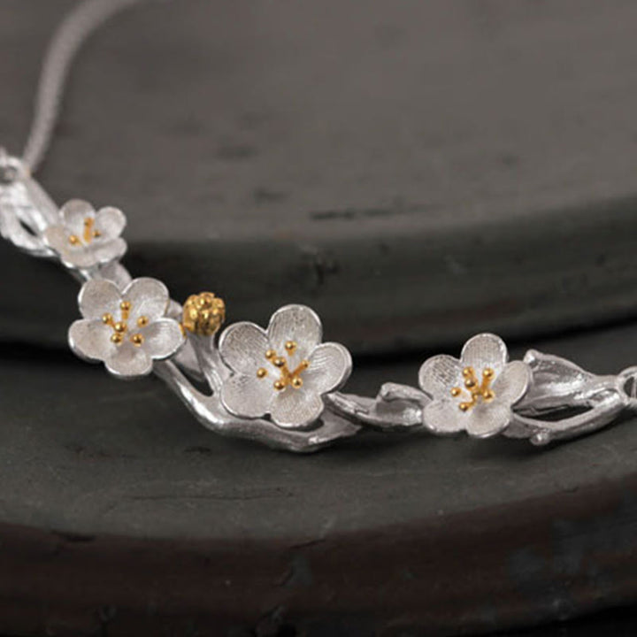 Kette Sterlingsilber Blütenform Eleganz Damenschmuck