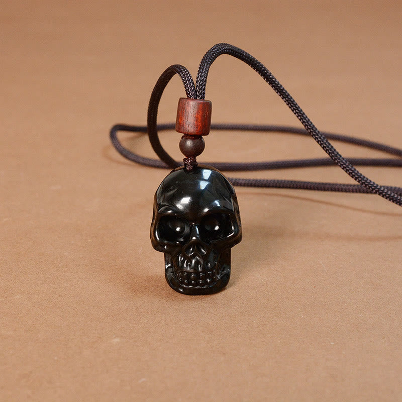 Schwarzer Obsidian Totenkopf Anhänger