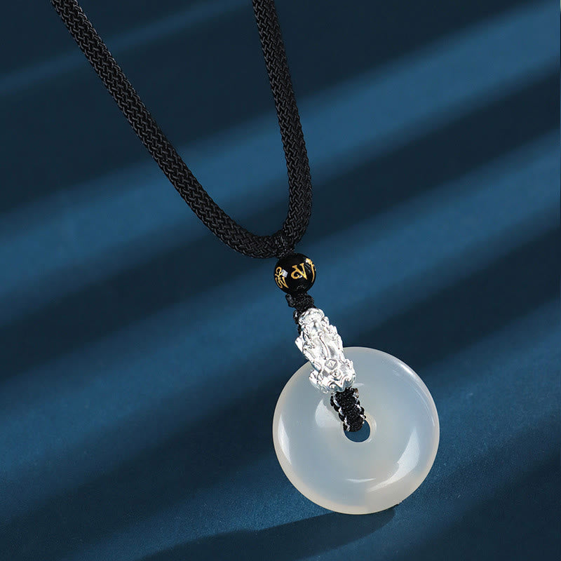 Schwarze Kette weiße Jade schwarzer Onyx Pixiu Anhänger