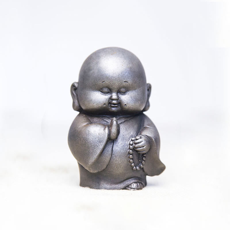 Buddha Statue Kleiner Mönch Eisen Rost Harz Poliert