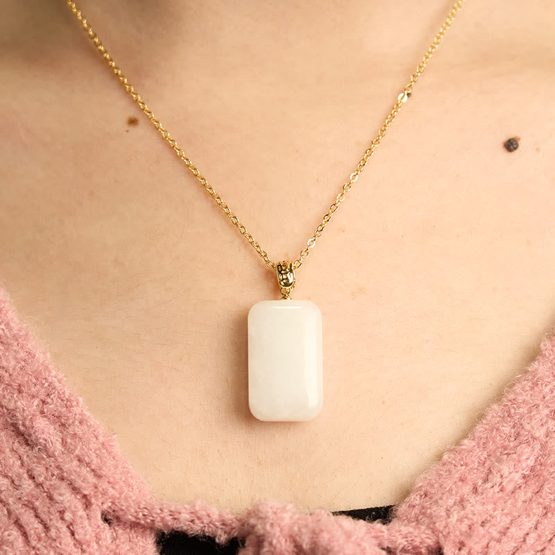 Hetian Jade, feminin, harmonisch, schützend, zeitlos