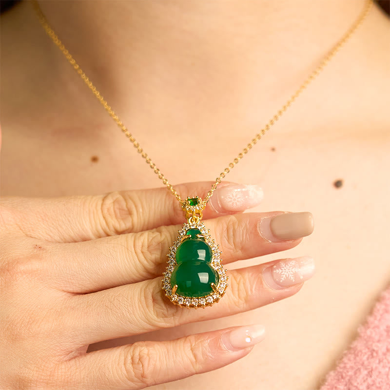 Anhänger Kette Jade Kürbis Hand Gold