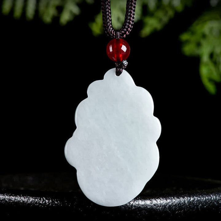 Weiße Jade Anhänger Kette mit roter Perle Naturstein Schmuck