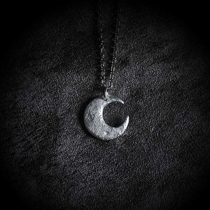 Silber Mond Kette am Hals getragen Sterlingsilber Anhänger