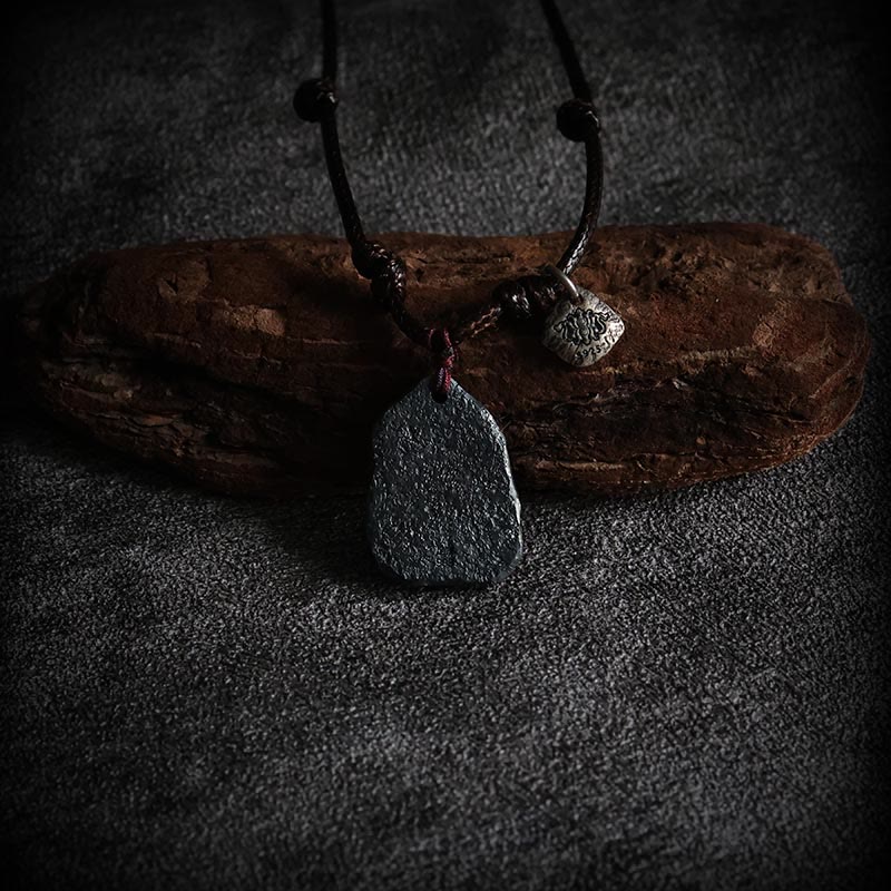 Sterlingsilber Kette Glückliche Wolken Schutz dunkelgrauer Stein Anhänger