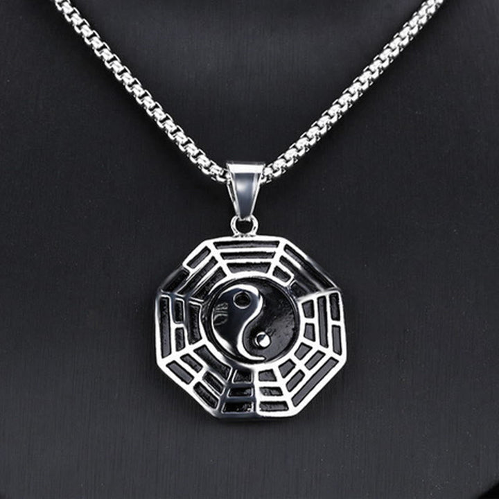Titanstahl Kette Bagua Yin Yang Anhänger Balance Silber