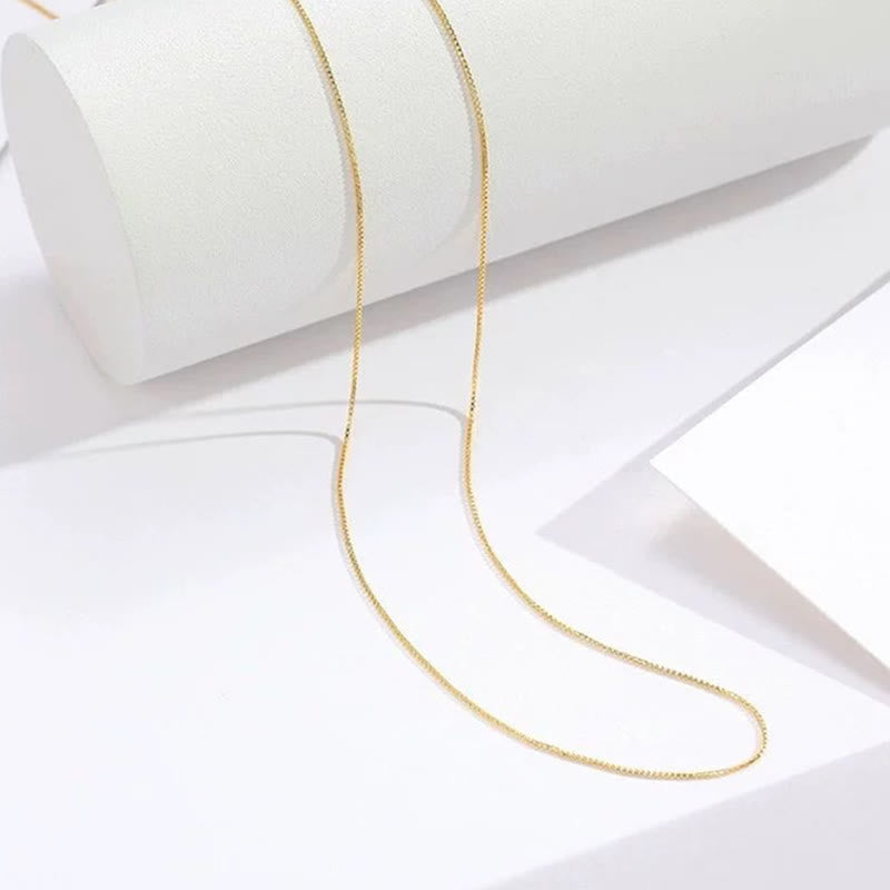 Goldene Halskette Gliederkette eleganter Schmuck Anhänger drehbar Kette