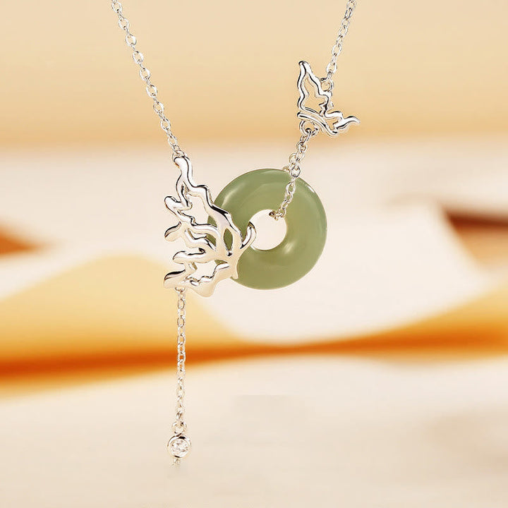 Grüne Hetian Jade Kette mit Schmetterling Anhänger Silber Zirkon