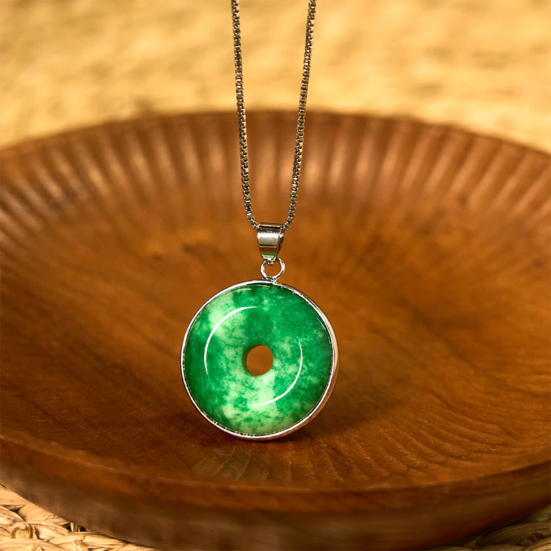 Grüne Jade Donut Anhänger Kette Naturstein Buddha Heilung