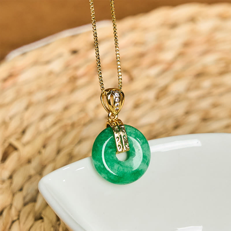 Grüne Jade Kette Donut Anhänger Gold Schnalle Heilstein