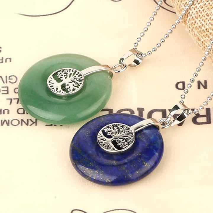 Grünaventurin Lapis Kette Lebensbaum Anhänger Naturstein Schmuck getragen