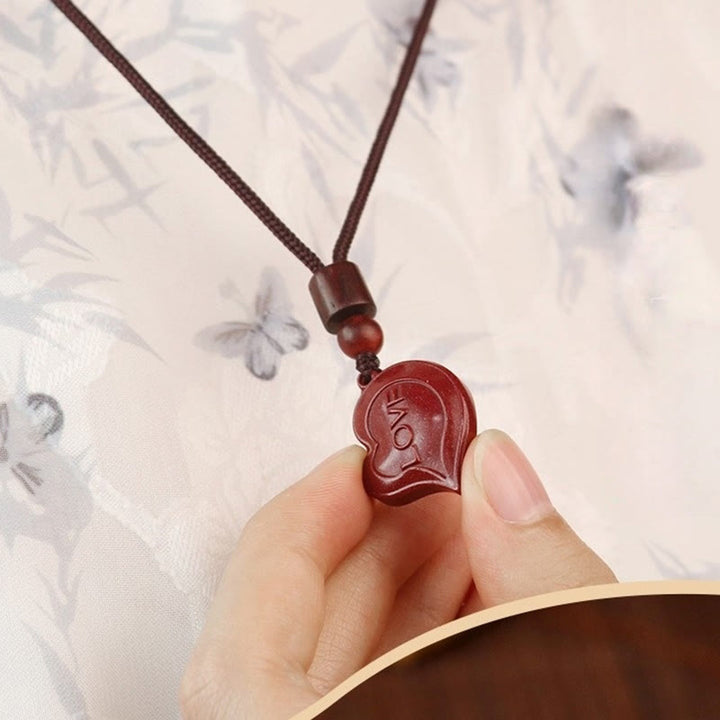 Tibetische Kette mit rotem Zinnober Herz Duo Natur Liebe Anhänger