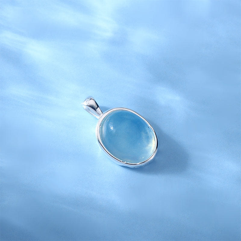 Hellblauer Aquamarin Kette Sterlingsilber Buddha Anhänger Heilstein
