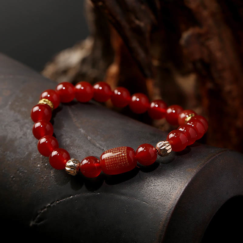 Armband Roter Achat mit goldfarbenen Perlen eleganz und energie