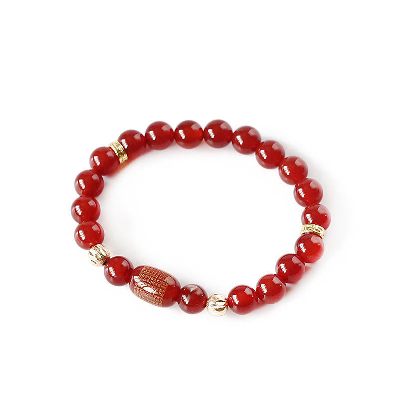 Armband Roter Achat mit goldenen Perlen elegant gestylt