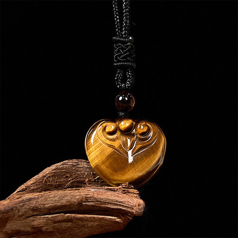 Tigerauge Herz Anhänger Kette Natur Schutz goldener Naturstein Holz