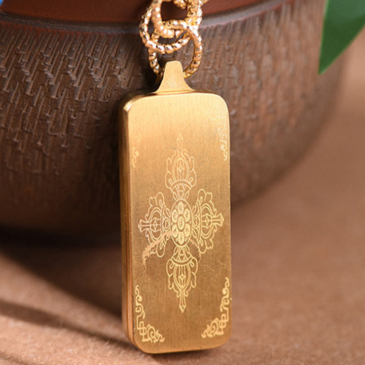 Goldener rechteckiger Anhänger Kette mit Mandala-Gravur Tibet-Gott Wohlstand