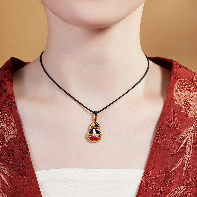 Kette Sterlingsilber rote Emaille Anhänger schwarze Schnur Schutz