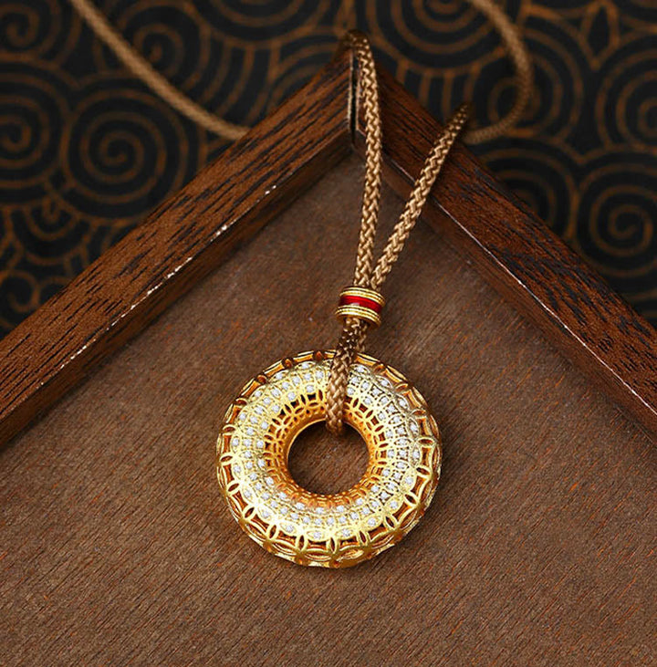 Goldene Kette Kupfer Münze Anhänger Buddha-Frieden Halskette