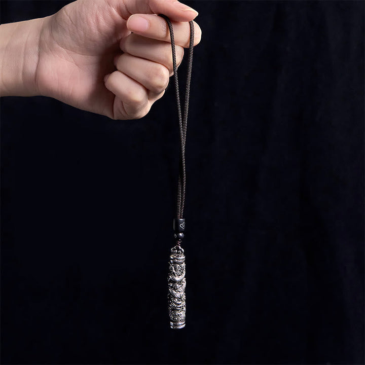Kupfer Kette mit Drachen Fu-Zeichen Anhänger Balance in Hand silbern