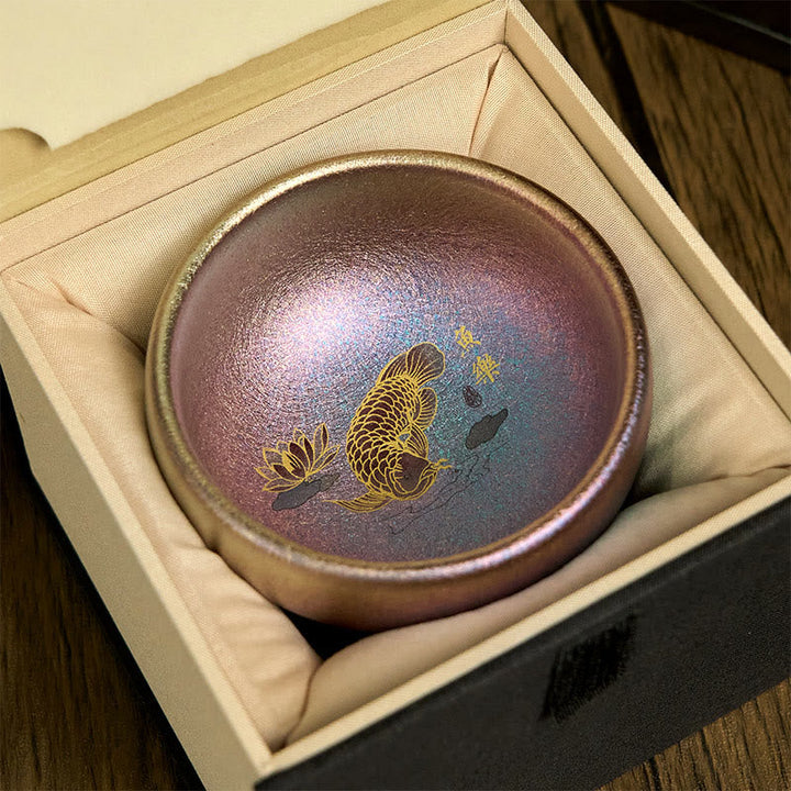 Japanische Teetassen Koi Lotusblatt Jianzhan Lila-Gold Koi mit Geschenkbox