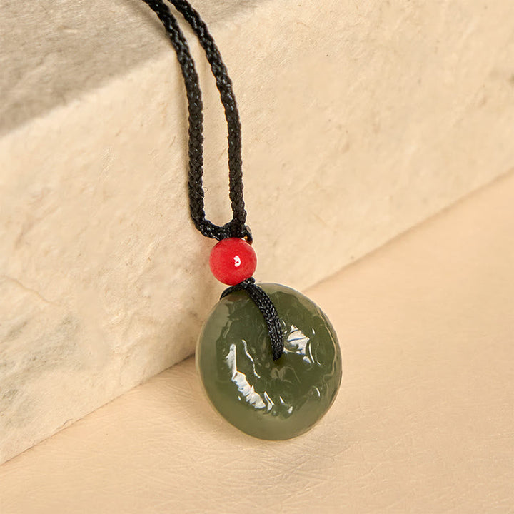 Grüne Jade Kette Wolken Buddha Glück mit rotem Perlen Anhänger