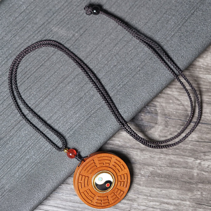 Bagua Kette mit Yin Yang Anhänger Jujubaholz Glück Schutz